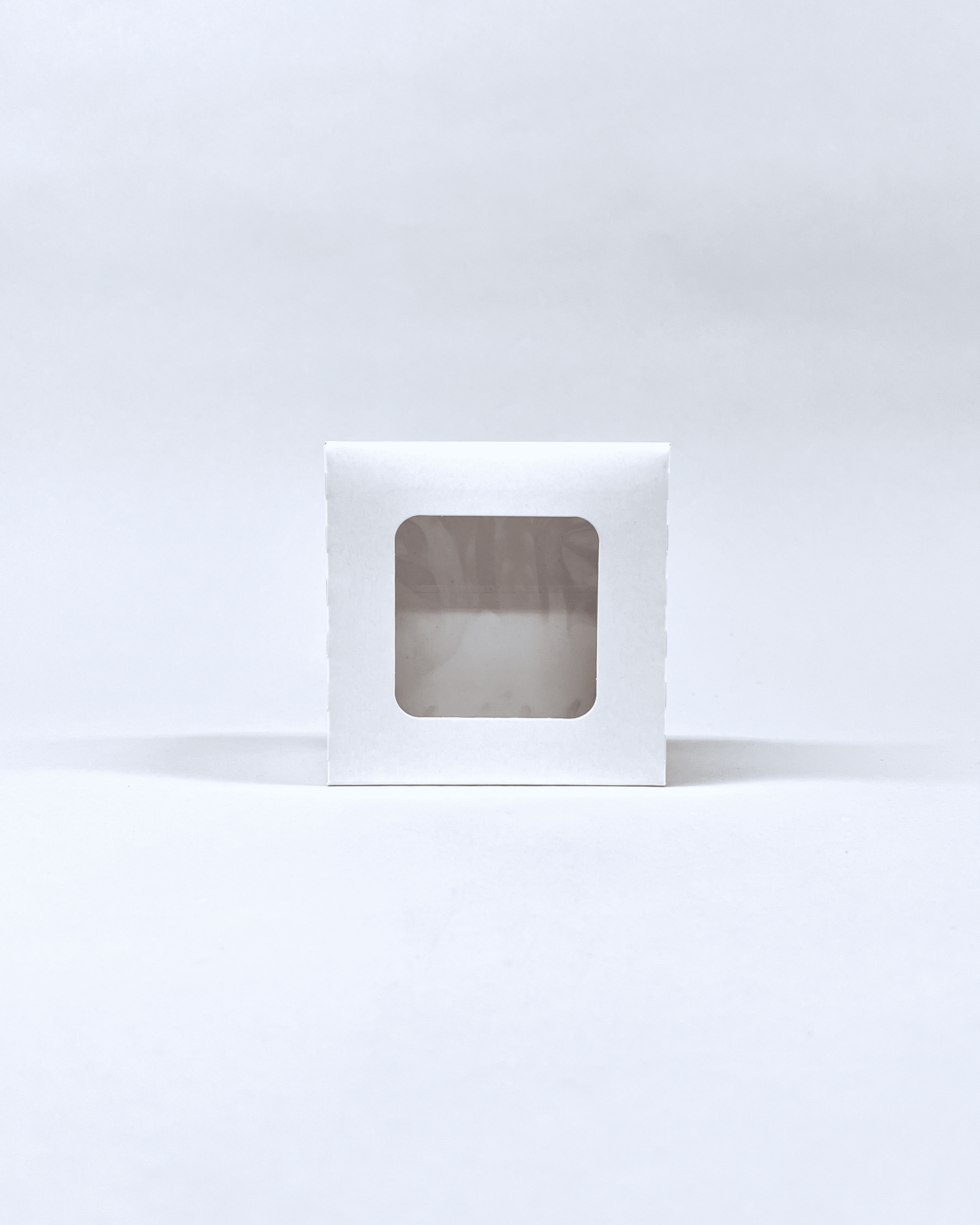 Kakkulaatikko ikkunalla 13x13x7cm, 220kpl